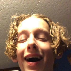 Meet your Posher, Brady
